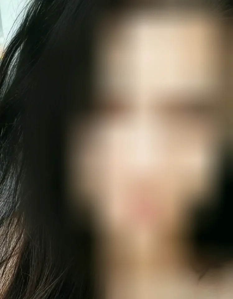 Anja, 28
