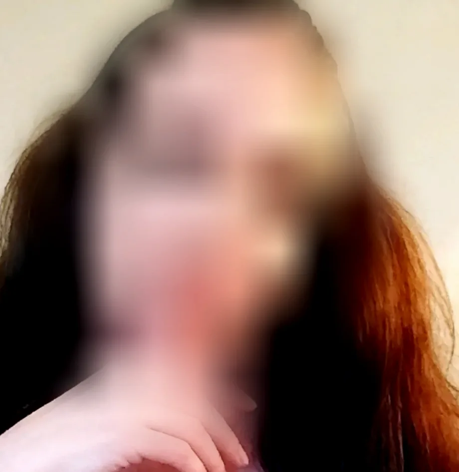 Astrid, 26