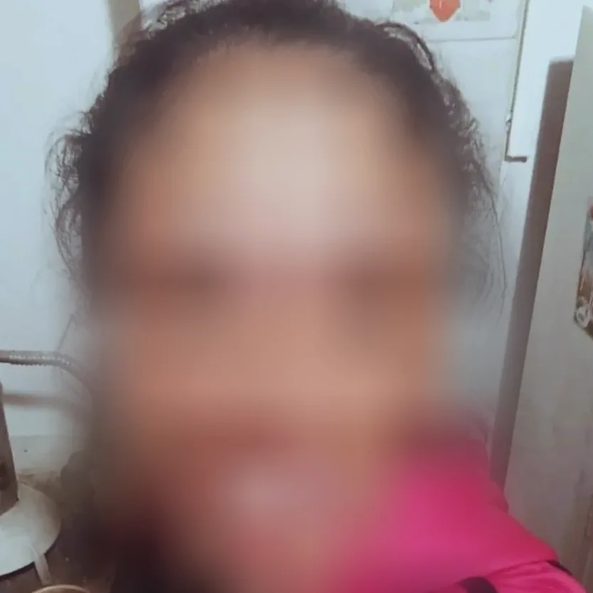 Elisabeth, 39
