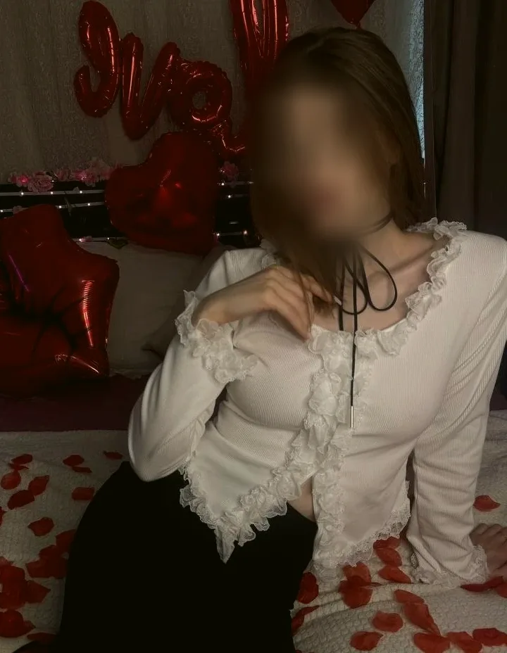 Marlene, 21