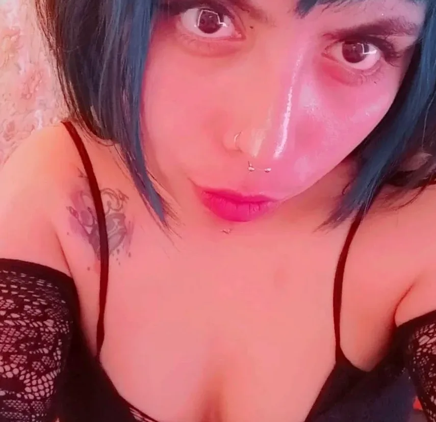 Sina, 30