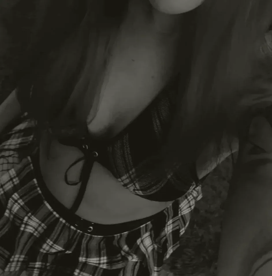 Tijana, 34